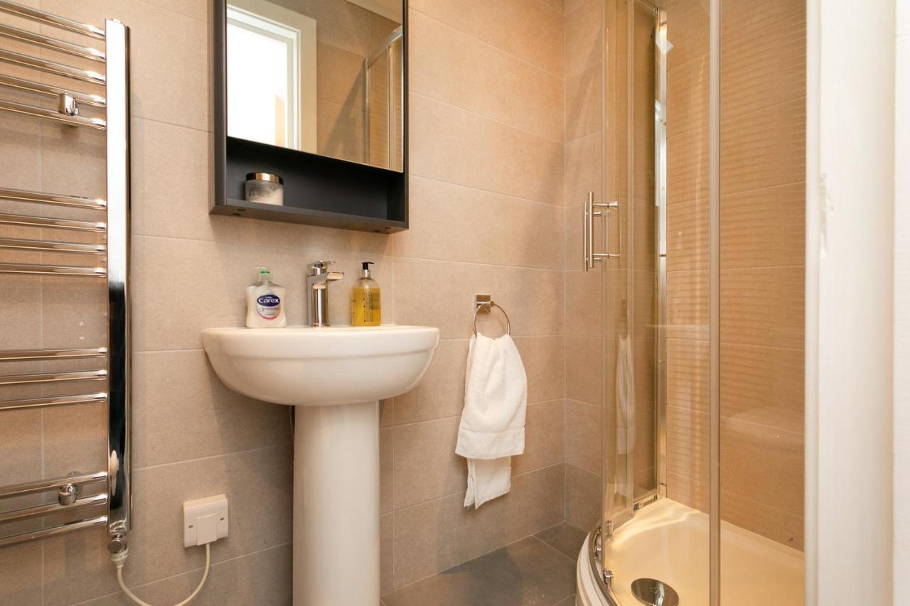 Hoemli Smart City Centre Apartment Leicester Eksteriør billede