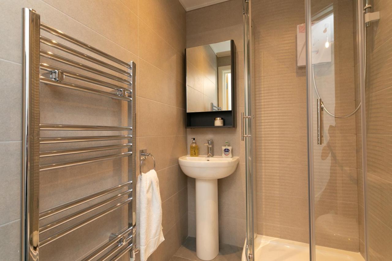 Hoemli Smart City Centre Apartment Leicester Eksteriør billede